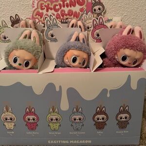 The Monsters Exciting Macaron